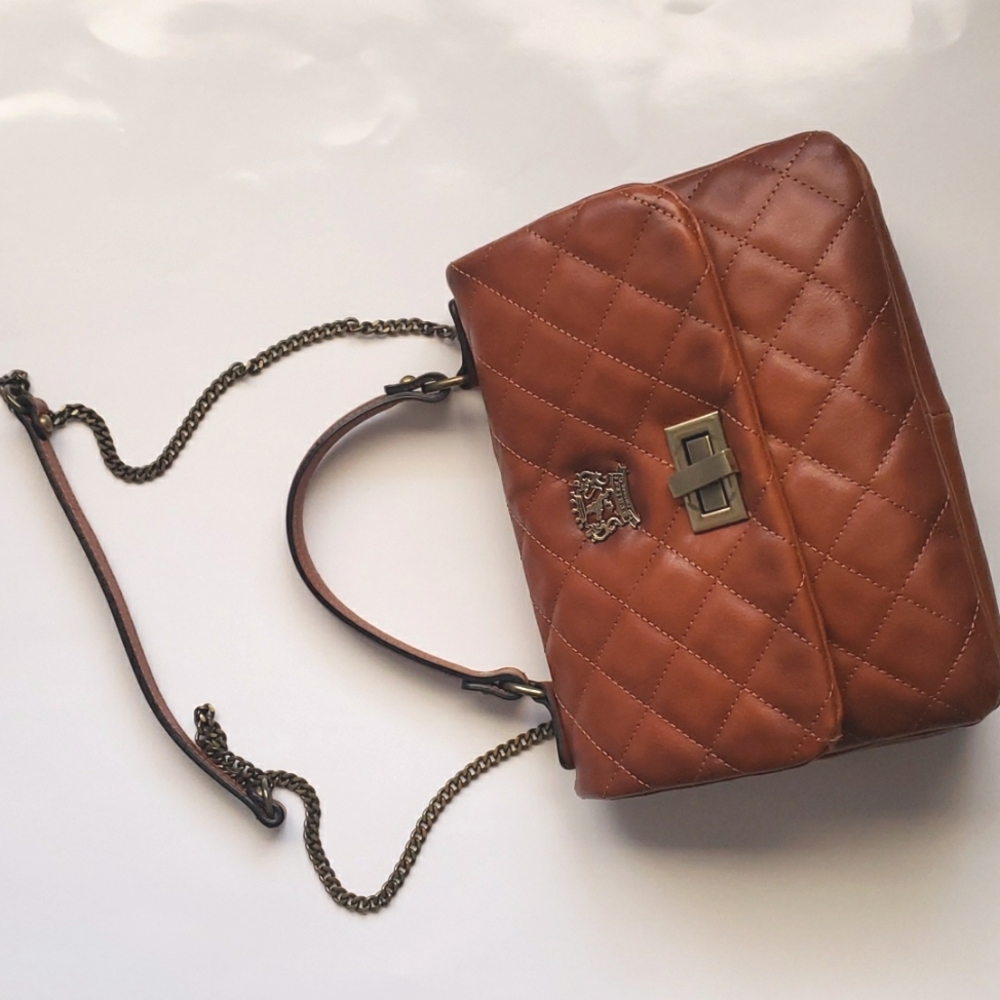 PRATESI FIRENZE Quilted Chanel Style